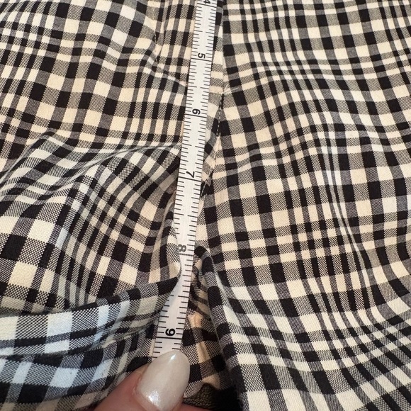The Limited Black and White Checkered Women's Shorts size 10 - Picture 13 of 13